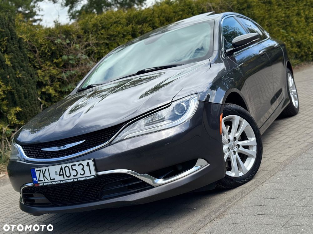 Chrysler 200 - 17