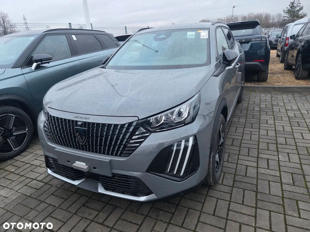Peugeot 2008 PureTech 100 Allure S&S BVM6 - 1