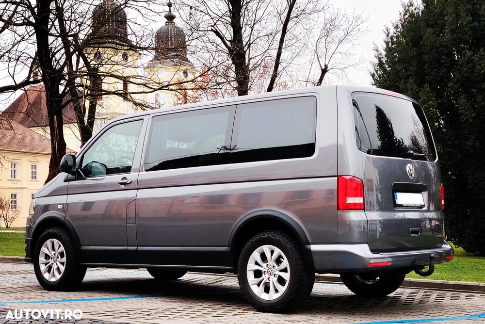 Volkswagen Multivan - 21