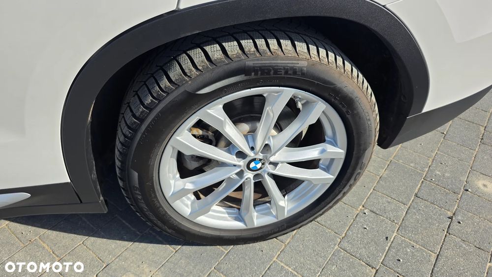 BMW X3 xDrive20d xLine - 29