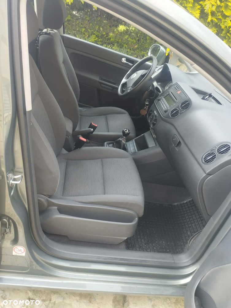 Volkswagen Golf Plus 1.6 FSI Comfortline - 8