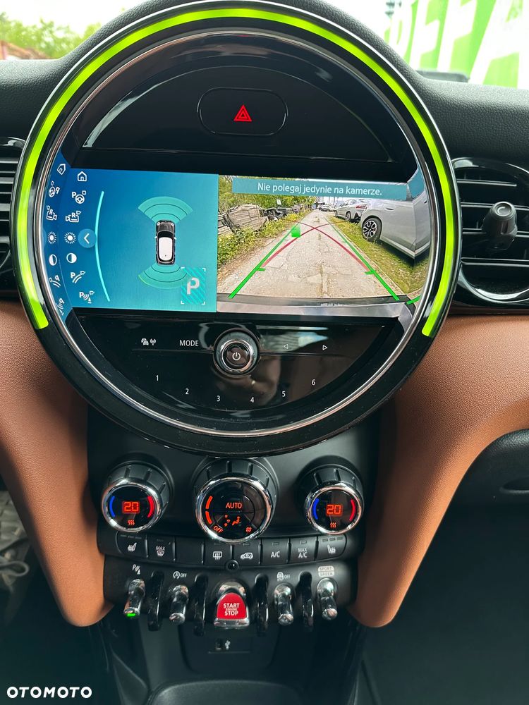 MINI Cooper Classic Trim - 17