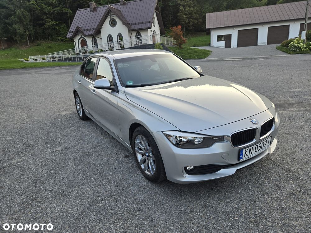 BMW Seria 3 320d - 14