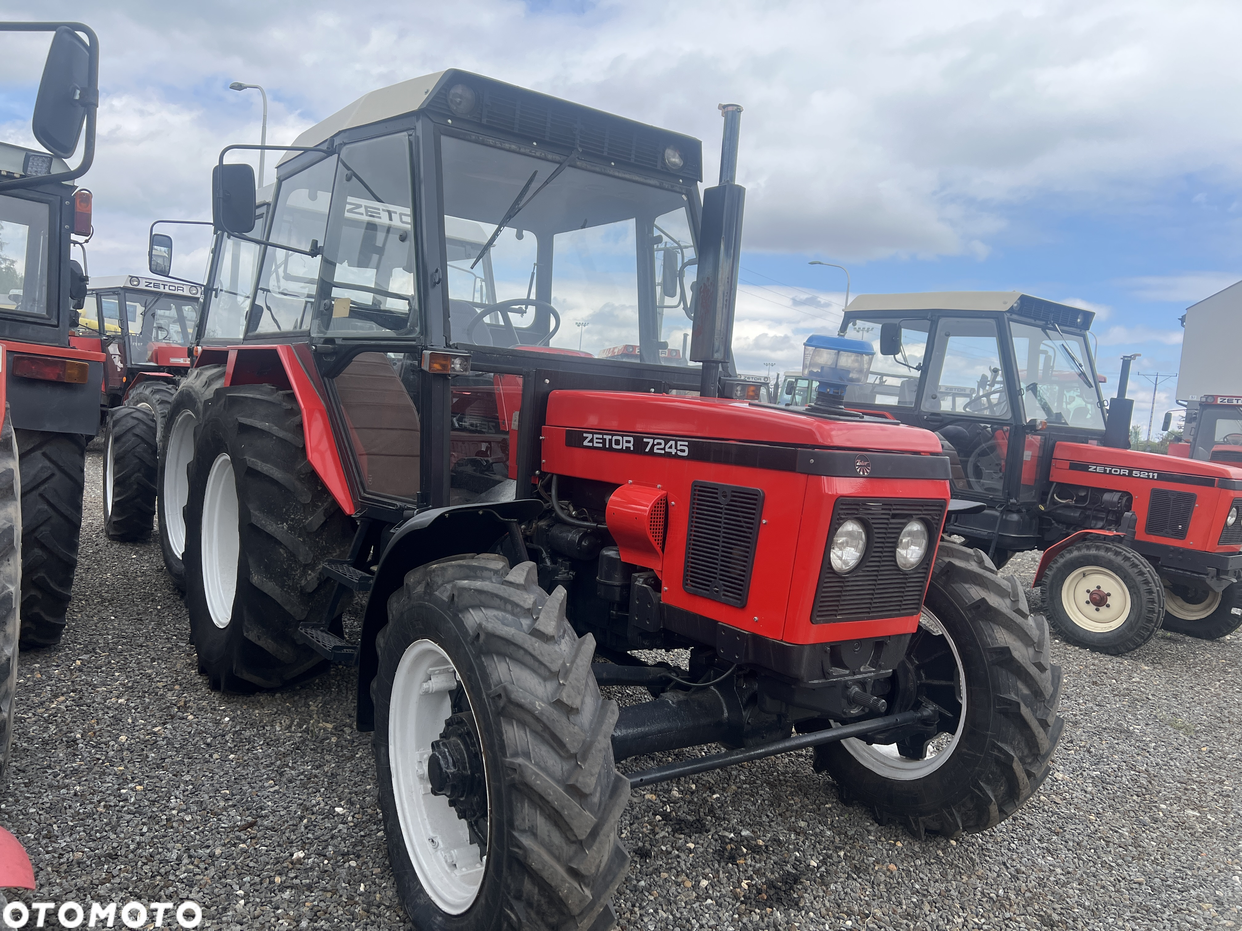 New Holland L110B - 29