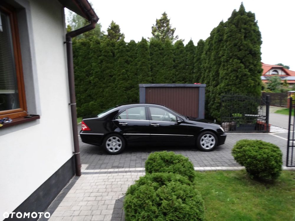 Mercedes-Benz Klasa C 200 Kompressor Avantgarde - 14