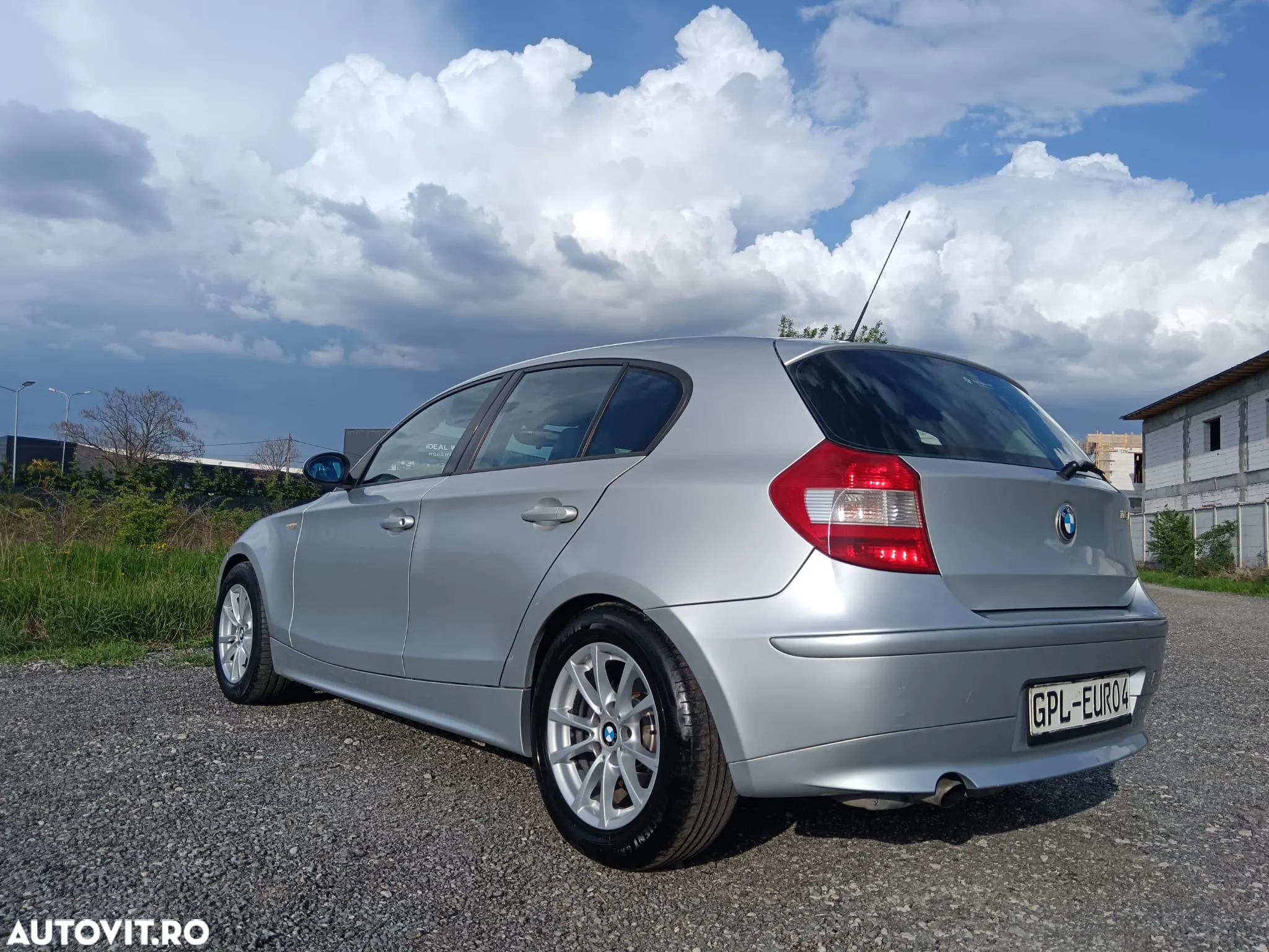 BMW Seria 1 116i - 4