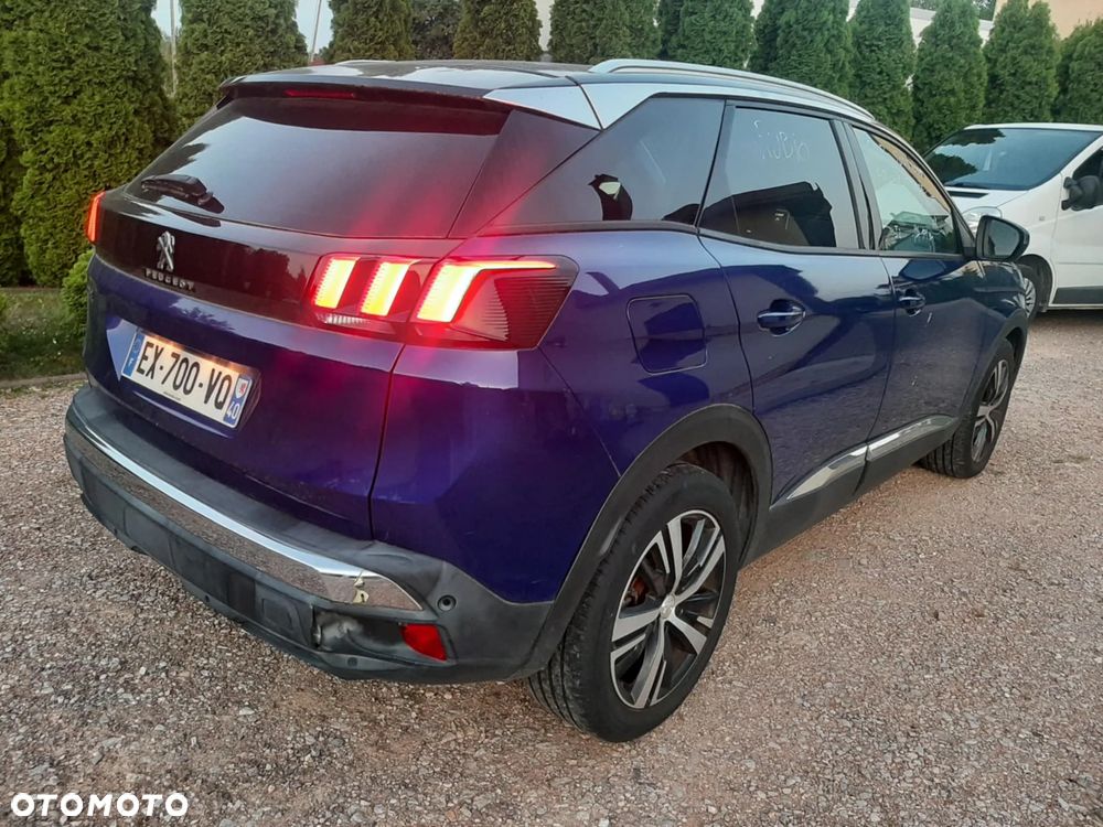 Peugeot 3008 1.2 PureTech Allure S&S - 4