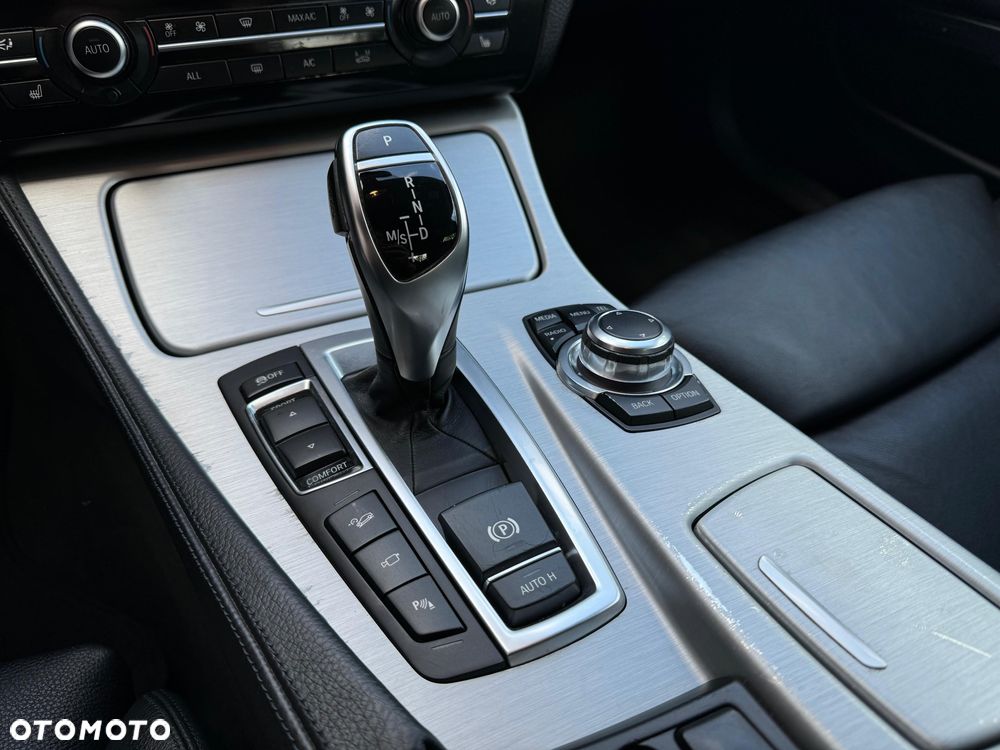 BMW Seria 5 535d xDrive Sport-Aut - 18