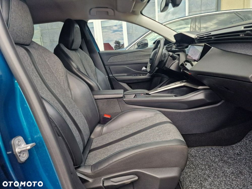 Peugeot 408 1.2 PureTech Allure S&S EAT8 - 22