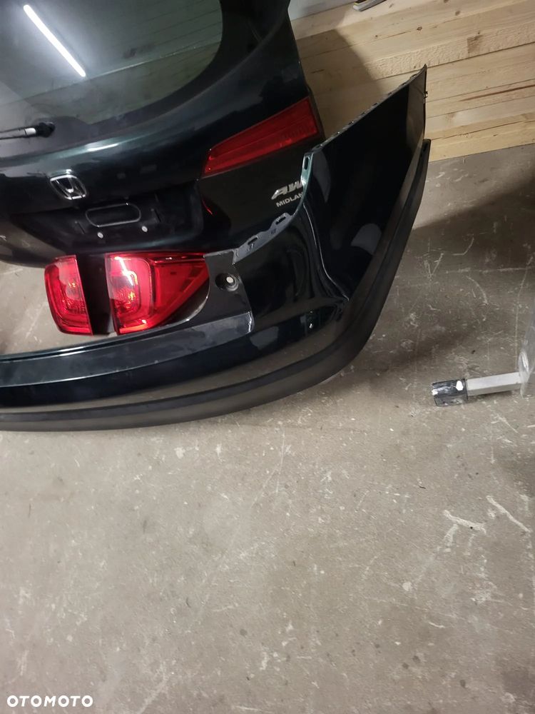 Honda pilot 2017rok zderzak tyl - 4