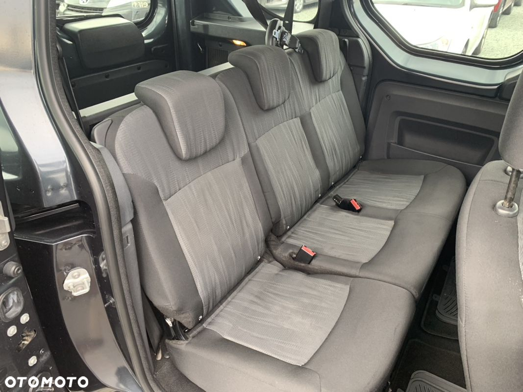 Dacia Dokker TCe 115 Ambiance - 24