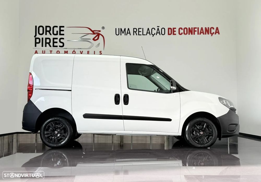 Fiat DOBLO CARGO 1.3 M-JET 95 CV - 3 LUGARES - IVA DEDUTIVÉL - 12