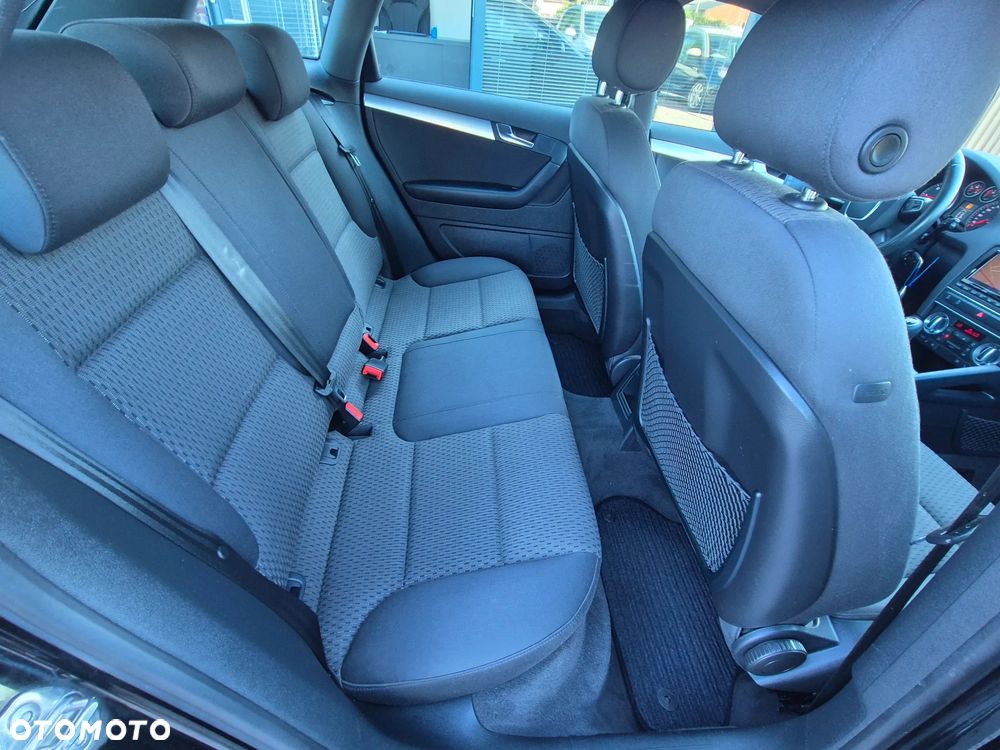 Audi A3 Sportback 1.6 TDI Ambiente - 30