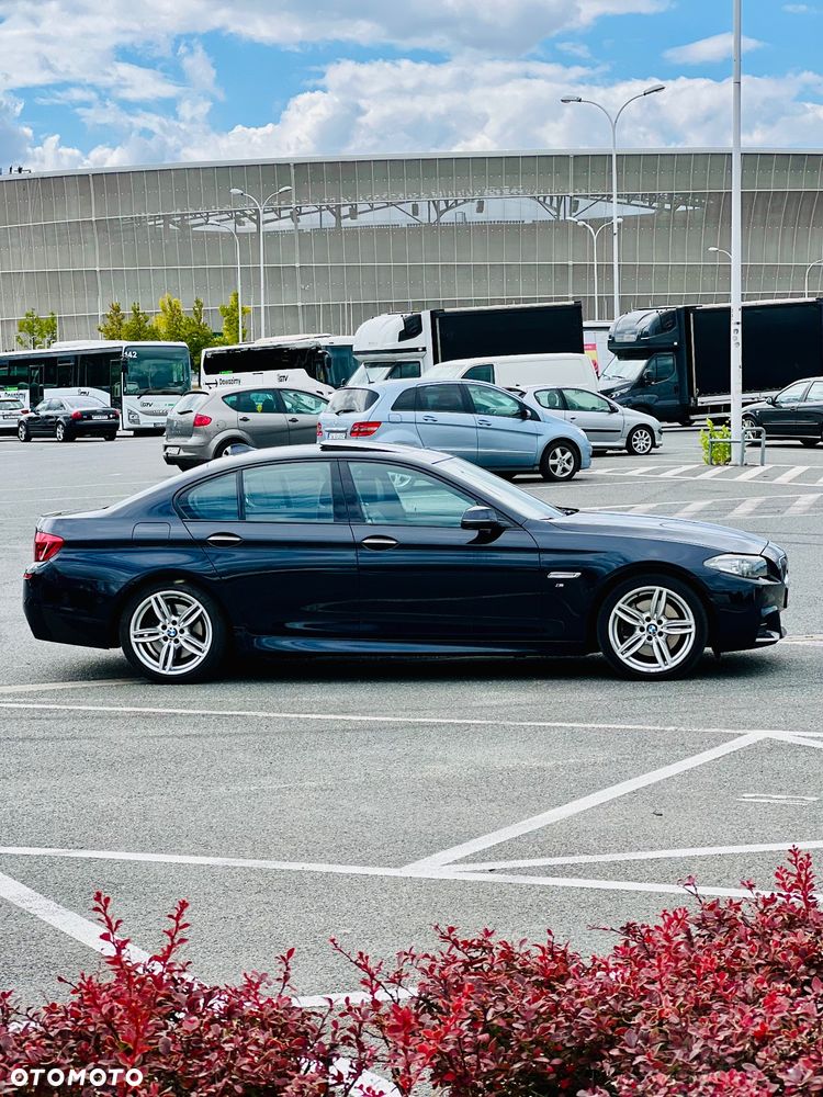 BMW Seria 5 530d xDrive - 3