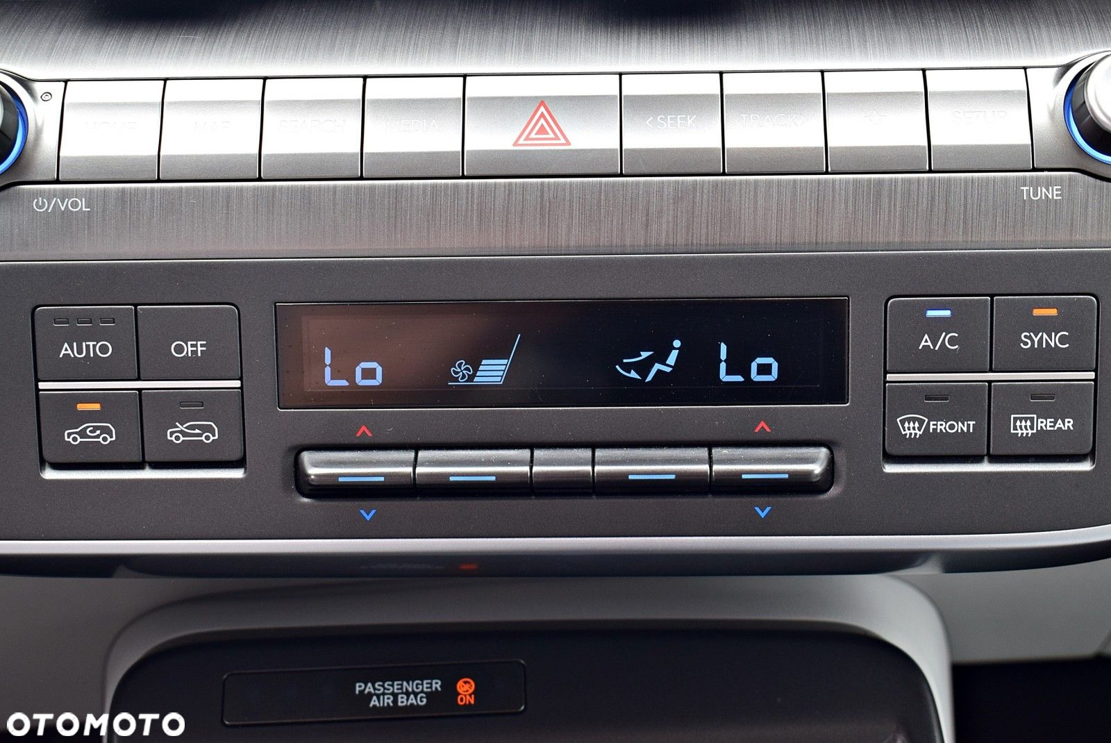 Hyundai Kona - 24