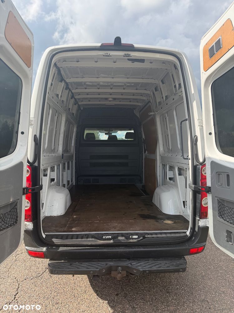 Volkswagen Crafter - 12