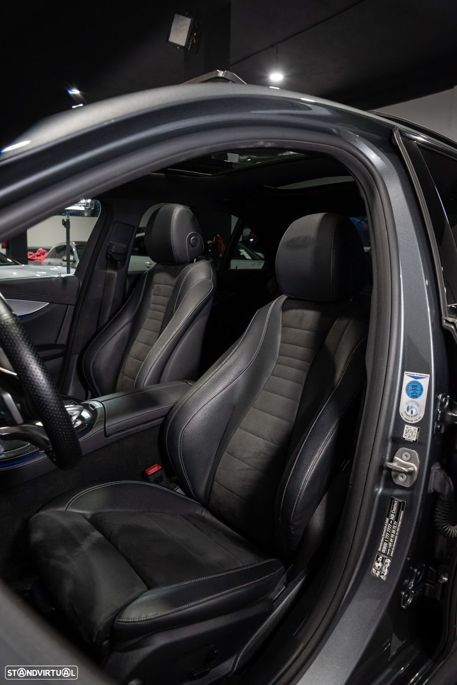 Mercedes-Benz E 220 d AMG Line - 17