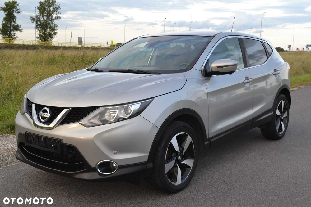 Nissan Qashqai - 1