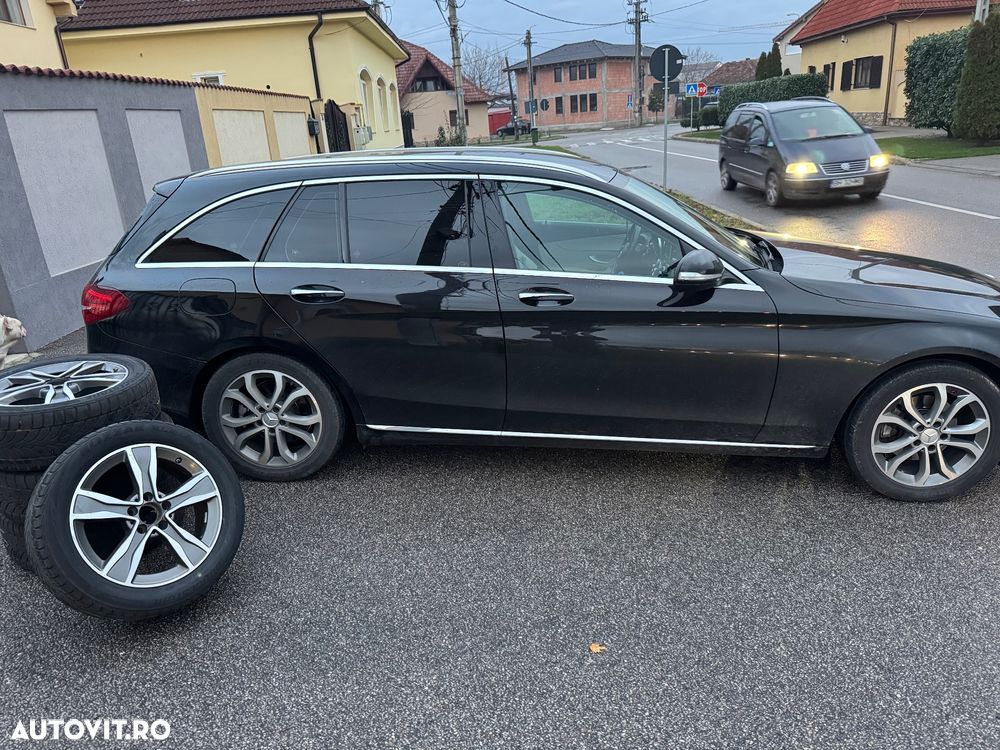 Mercedes-Benz C - 22