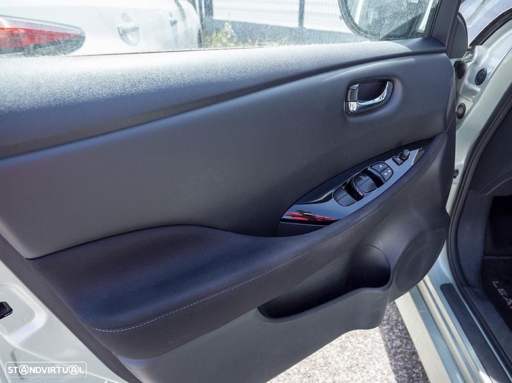 Nissan Leaf 40 kWh Acenta - 20