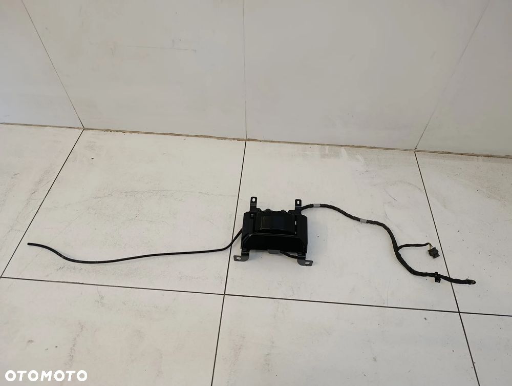 Radar sensor czujnik laser scanner distronic Audi Q8 e-tron etron - 1
