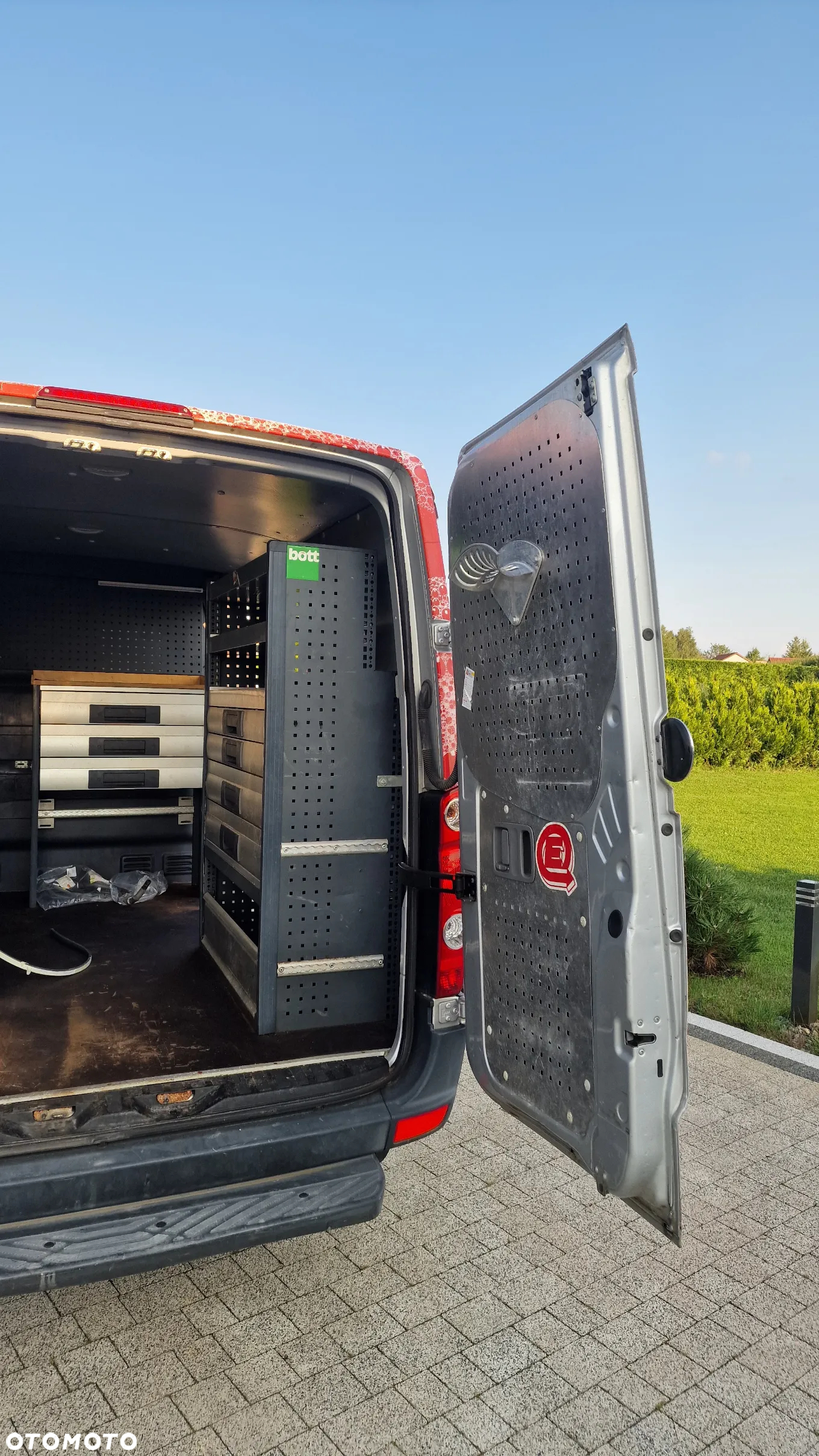 Volkswagen Crafter - 12