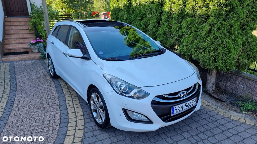 Hyundai i30 1.6 GDI Premium - 12