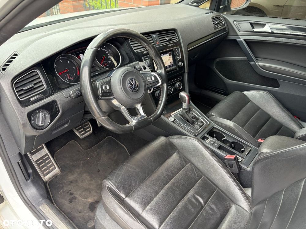 Volkswagen Golf GTD 2.0 TDI SCR DSG - 8