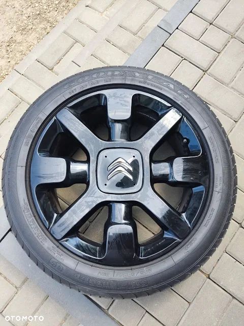 Citroën C4 Cactus 1.2 PureTech Shine S&S - 16