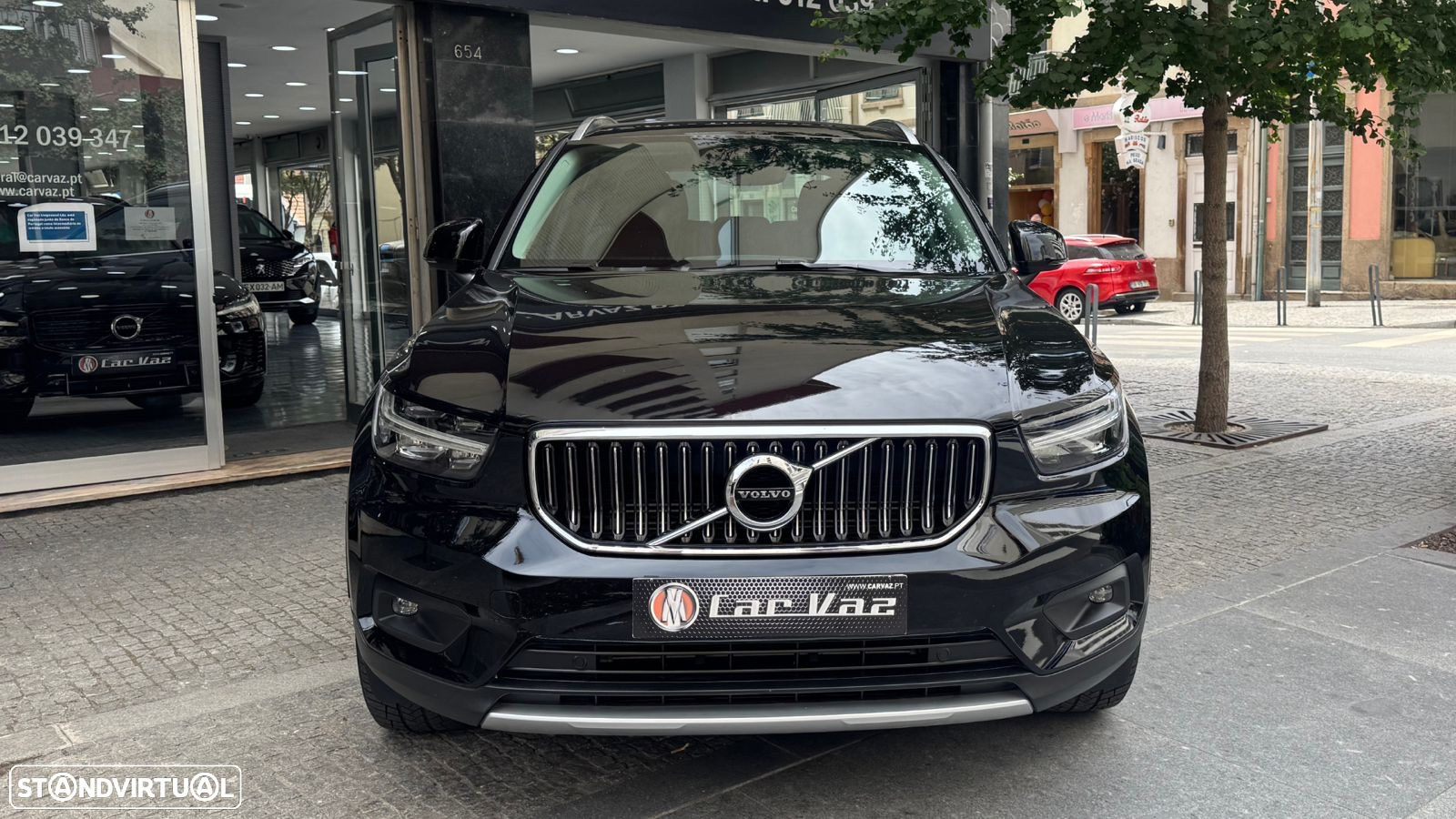 Volvo XC 40 1.5 T5 PHEV Momentum Plus - 3