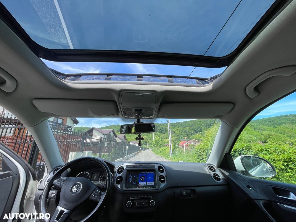 Volkswagen Tiguan 2.0 TDI 4Motion Sport & Style - 10