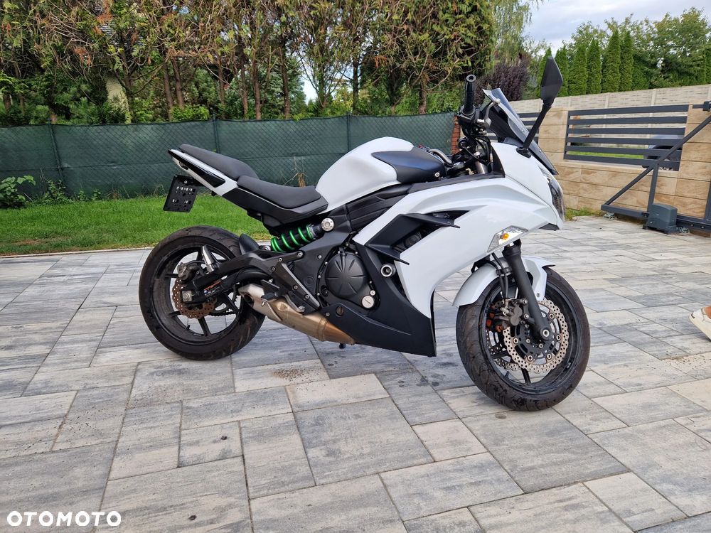 Kawasaki ER - 15