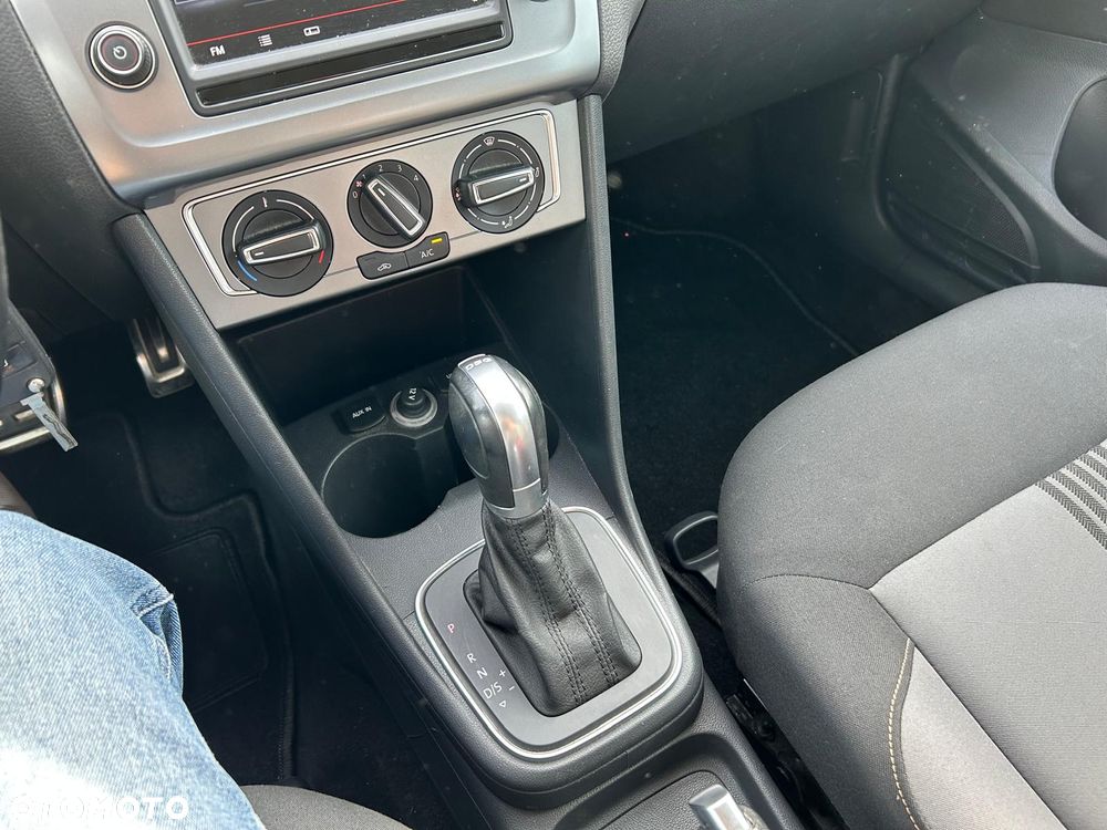 Volkswagen Polo 1.2 TSI Blue Motion Technology DSG Allstar - 11
