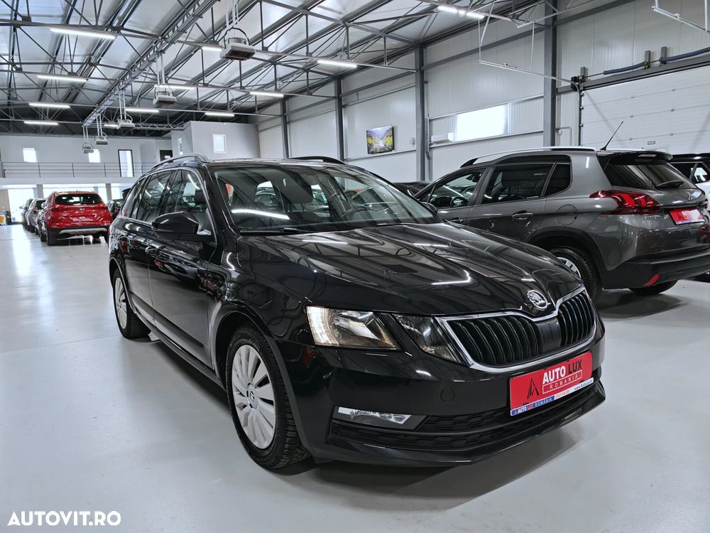 SKODA Octavia 2019 — imagine 3