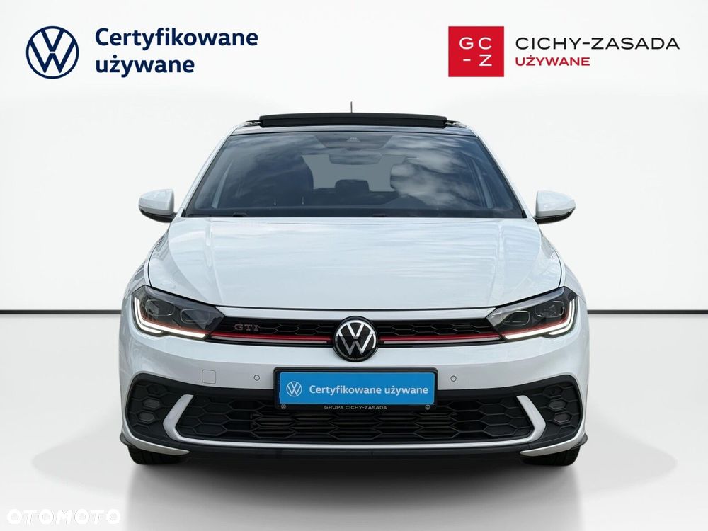 Volkswagen Polo - 2