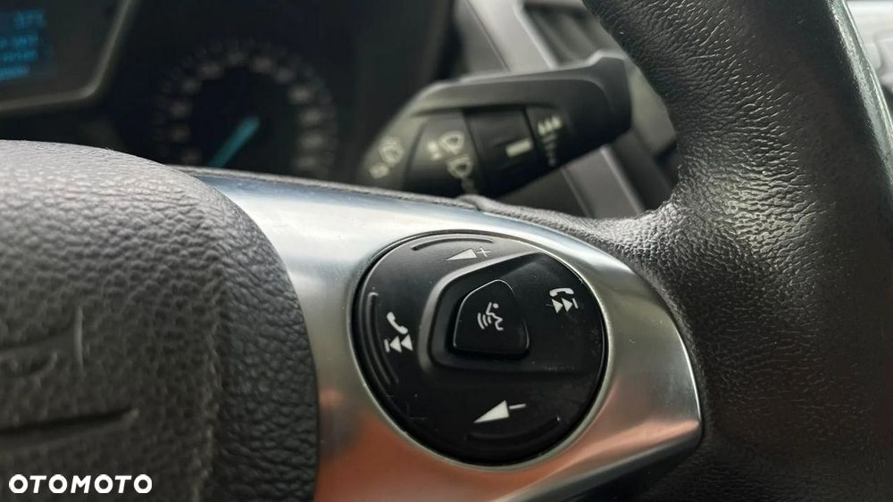 Ford Transit Connect - 28