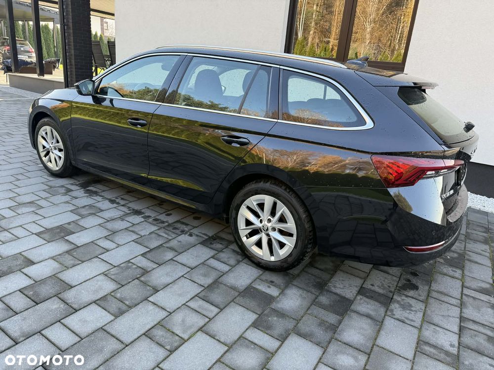 Skoda Octavia 2.0 TDI DSG Ambition - 5