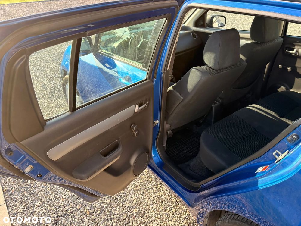 Suzuki Swift 1.3 Club - 9