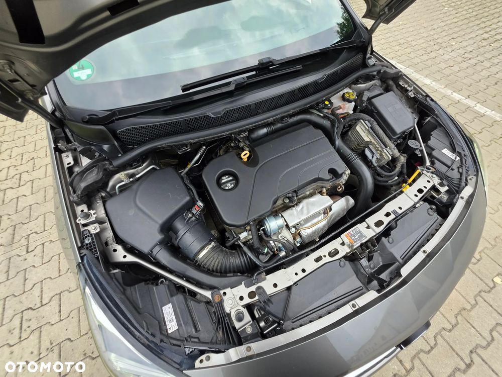 Opel Astra 1.4 Turbo Start/Stop Business - 35