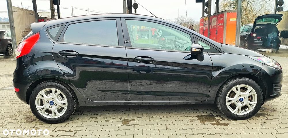 Ford Fiesta 1.25 Champions Edition - 16