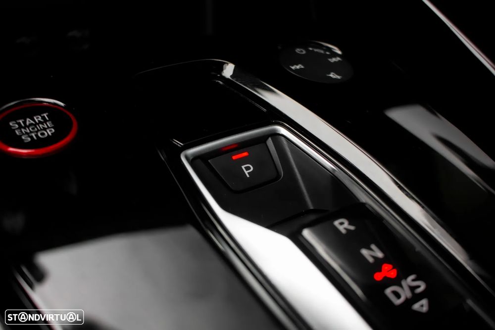 Audi RS3 Sportback 2.5 TFSI quattro S tronic - 27