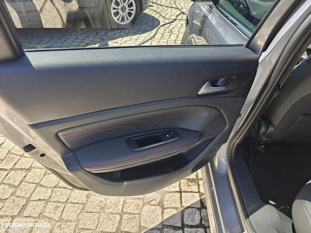 Peugeot 308 SW 1.5 BlueHDi GT EAT8 - 22