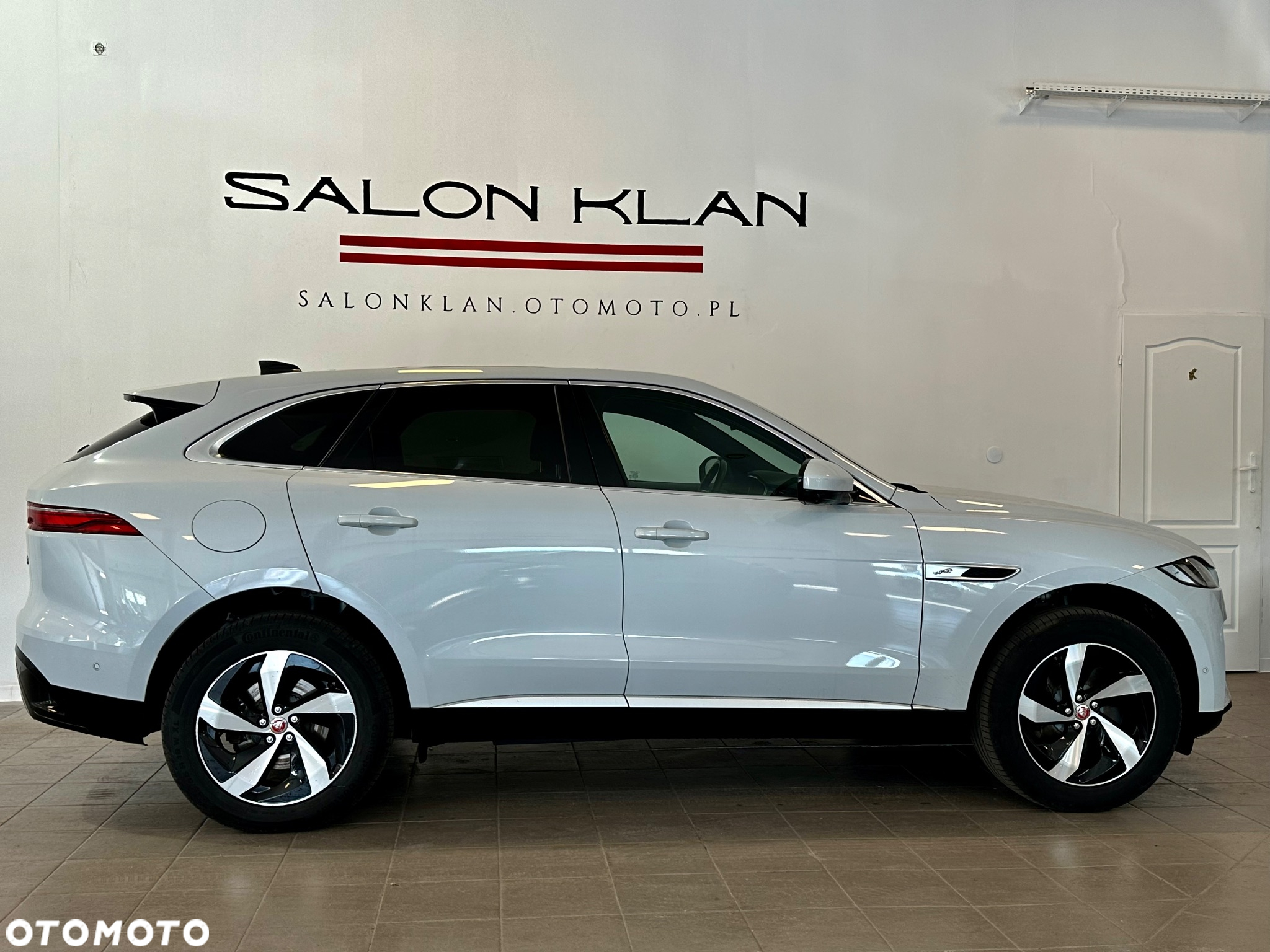 Jaguar F-Pace 2.0 P400e PHEV AWD SE - 2