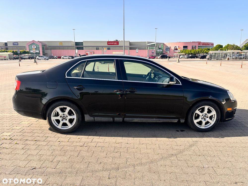 Volkswagen Jetta 1.9 TDI DPF Comfortline DSG - 19