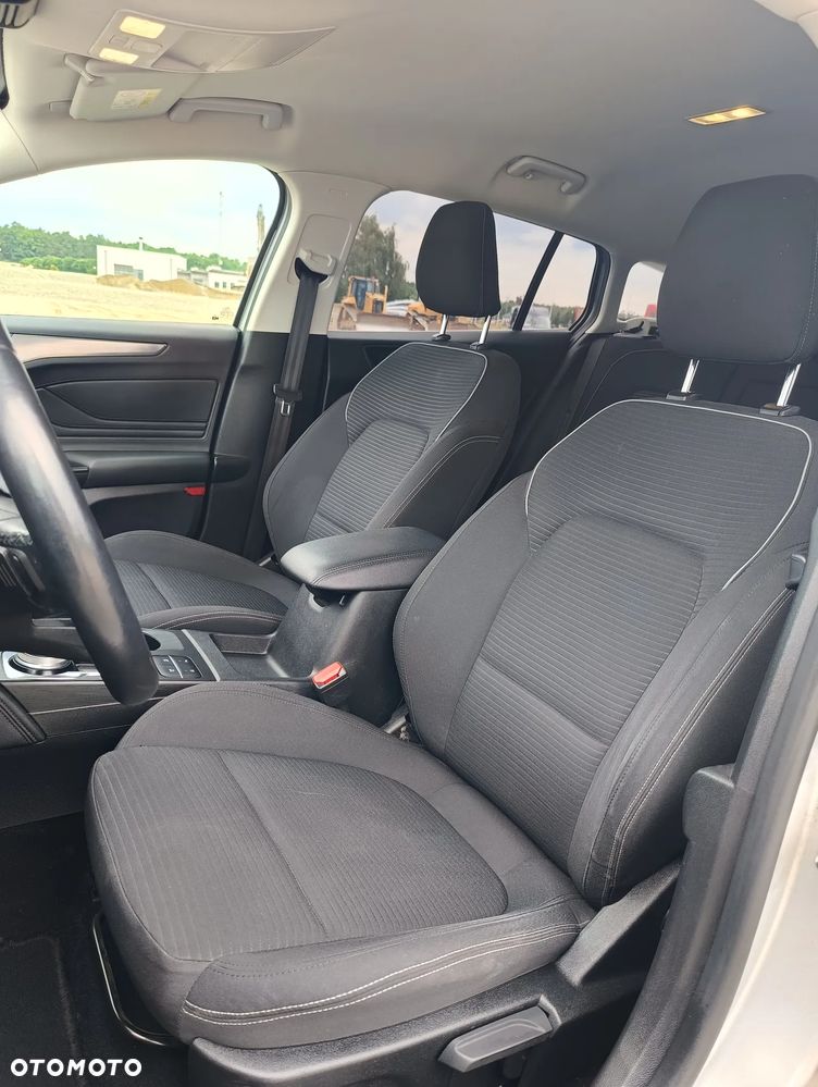 Ford Focus - 17