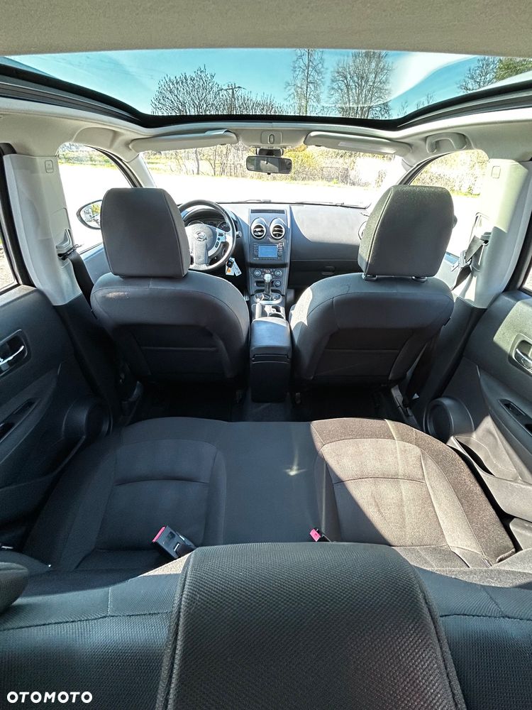 Nissan Qashqai - 10