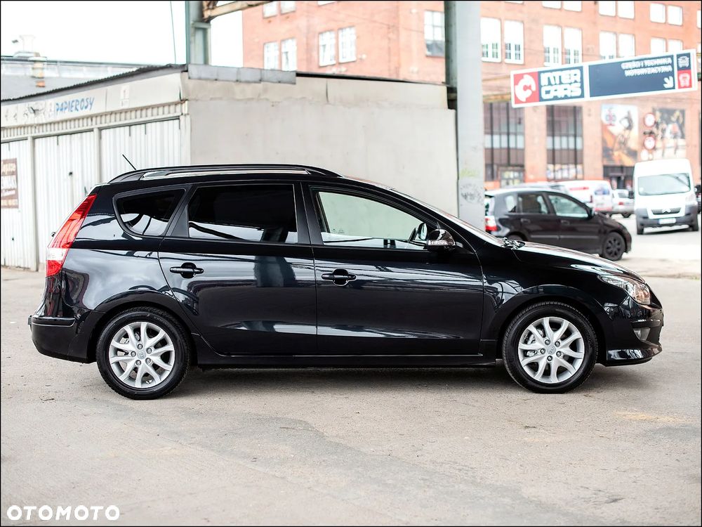 Hyundai i30 - 11