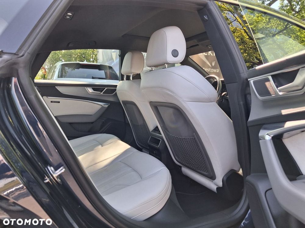 Audi A7 Sportback - 13