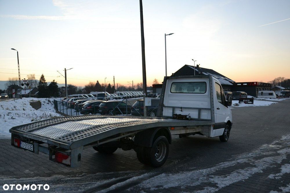 Mercedes-Benz Sprinter - 5