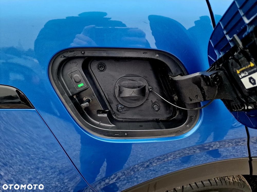 Kia Sportage 1.6 T-GDI AWD Paket Spirit - 38